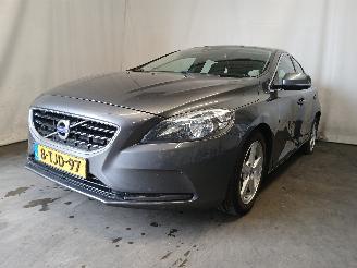 Coche accidentado Volvo V-40 V40 (MV) Hatchback 5-drs 1.6 D2 (D4162T) [84kW]  (03-2012/12-2016) 2013/12