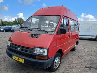 uszkodzony samochody osobowe Renault Trafic Trafic I (TXW) Bus 1.7 (F1N-720) [50kW]  (08-1992/08-1994) 1994/2