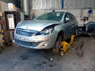 Uttjänta bilar auto Peugeot 308 308 SW (L4/L9/LC/LJ/LR) Combi 5-drs 1.6 BlueHDi 120 (DV6FC(BHZ)) [88kW=
]  (03-2014/12-2021) 2015/6