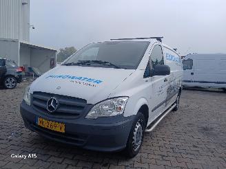 Schadeauto Mercedes Vito Vito (639.6) Van 2.2 113 CDI 16V Euro 5 (OM651.940) [100kW]  (09-2010/=
=2E..) 2014/11