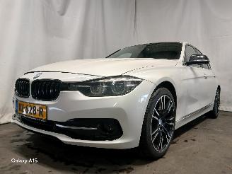 Unfallwagen BMW 3-serie 3 serie (F30) Sedan 320d 2.0 16V (B47-D20A) [140kW]  (07-2015/10-2018)= 2016/1