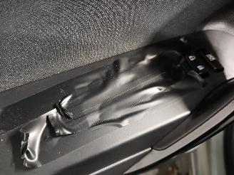 Toyota Auris Auris Touring Sports (E18) Combi 1.2 T 16V (8NR-FTS) [85kW]  (03-2015/=
12-2018) picture 23