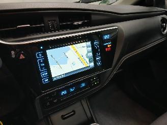 Toyota Auris Auris Touring Sports (E18) Combi 1.2 T 16V (8NR-FTS) [85kW]  (03-2015/=
12-2018) picture 17