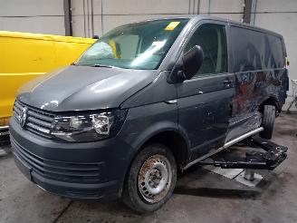 Uttjänta bilar auto Volkswagen Transporter Transporter T6 Van 2.0 TDI DRF (CXGB) [75kW]  (04-2015/12-2019) 2018/0