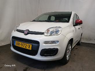 krockskadad bil auto Fiat Panda Panda/Pandina (312) Hatchback 0.9 TwinAir 60 (312.A.6000) [44kW]  (12-=
2013/...) 2017/3