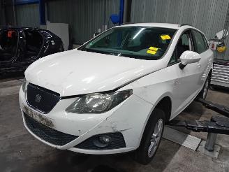 Uttjänta bilar auto Seat Ibiza Ibiza ST (6J8) Combi 1.2 TDI Ecomotive (CFWA) [55kW]  (04-2010/05-2015=
) 2011/8