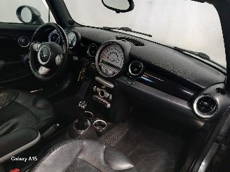 Mini Mini Mini (R56) Hatchback 1.6 16V Cooper (N12-B16A) [88kW]  (10-2006/02-201=
2) picture 8