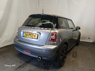 Mini Mini Mini (R56) Hatchback 1.6 16V Cooper (N12-B16A) [88kW]  (10-2006/02-201=
2) picture 5