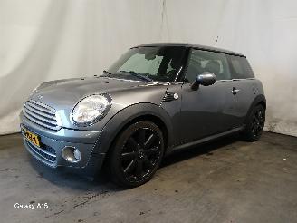 Mini Mini Mini (R56) Hatchback 1.6 16V Cooper (N12-B16A) [88kW]  (10-2006/02-201=
2) picture 3