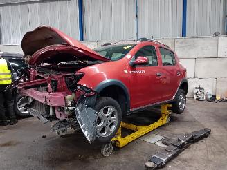  Dacia Sandero Sandero II Hatchback 0.9 TCE 12V (H4B-400(H4B-A4)) [66kW]  (10-2012/..=
=2E) 2014