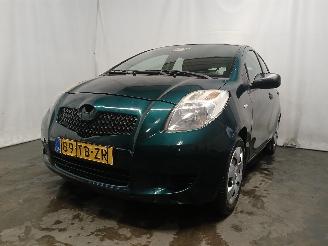 skadebil auto Toyota Yaris Yaris II (P9) Hatchback 1.3 16V VVT-i (2SZFE) [64kW]  (08-2005/11-2010=
) 2006/7