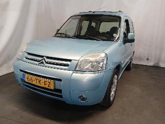 Coche accidentado Citroën Berlingo Berlingo Cinqspace, Multispace MPV 1.6 16V (TU5JP4(NFU)) [80kW]  (10-2=
000/12-2011) 2006/10