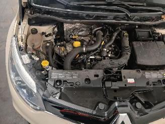 Renault Captur Captur (2R) SUV 0.9 Energy TCE 12V (H4B-400(H4B-A4)) [66kW]  (06-2013/=
=2E..) picture 27