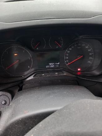 Opel Combo Combo Cargo Van 1.6 CDTI 100 (B16DT(DV6FD)) [73kW]  (06-2018/04-2020) picture 2