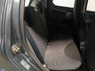 Toyota Aygo Aygo (B10) Hatchback 1.0 12V VVT-i (1KR-FE) [50kW]  (07-2005/05-2014) picture 10