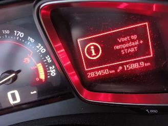 Citroën DS5 DS5 (KD/KF) Hatchback 5-drs 1.6 16V THP 155 (EP6CDT(5FV)) [115kW]  (11=
-2011/07-2015) picture 2