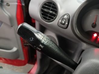 Hyundai Atos Atos Hatchback 1.1 12V (G4HD) [43kW]  (05-2003/05-2005) picture 14