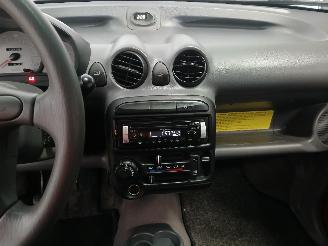 Hyundai Atos Atos Hatchback 1.1 12V (G4HD) [43kW]  (05-2003/05-2005) picture 17