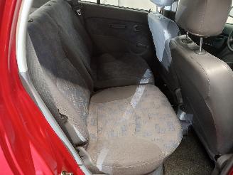 Hyundai Atos Atos Hatchback 1.1 12V (G4HD) [43kW]  (05-2003/05-2005) picture 10