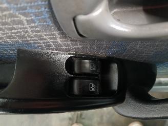 Hyundai Atos Atos Hatchback 1.1 12V (G4HD) [43kW]  (05-2003/05-2005) picture 13