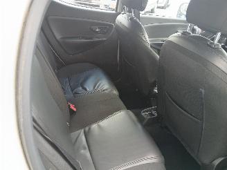 Lancia Ypsilon Ypsilon (312) Hatchback 0.9 TwinAir 85 (312.A.2000(Euro 5)) [63kW]  (0=
5-2011/...) picture 10