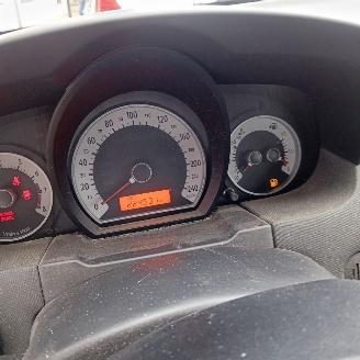 Kia Cee d Cee'd Sporty Wagon (EDF) Combi 1.4 16V (G4FA) [80kW]  (09-2007/12-2012=
) picture 2