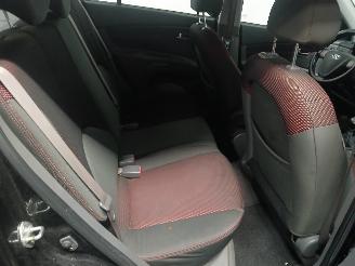 Kia Rio Rio II (DE) Hatchback 1.4 16V (G4EE) [71kW]  (03-2005/12-2011) picture 10