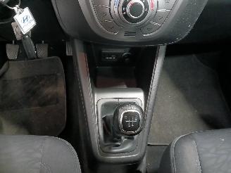 Hyundai Ix20 iX20 (JC) SUV 1.4i 16V (G4FA) [66kW]  (11-2010/07-2019) picture 18