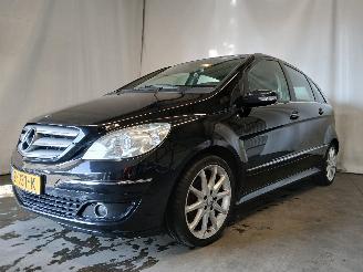 Mercedes B-klasse B (W245) Hatchback 2.0 B-200 16V (M266.960) [100kW]  (03-2005/11-2011)= picture 3