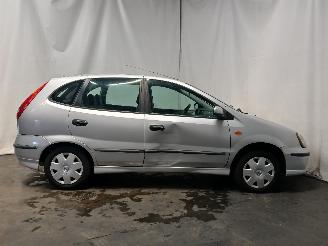 Nissan Almera Almera Tino (V10M) MPV 1.8 16V (QG18DE) [85kW]  (12-2002/02-2006) picture 7