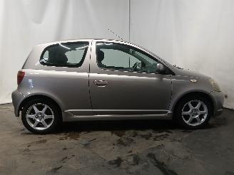 Toyota Yaris Yaris (P1) Hatchback 1.5 T Sport 16V VVT-i (1NZFE) [78kW]  (04-2001/09=
-2005) picture 7