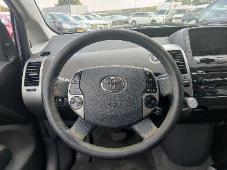 Toyota Prius Prius (NHW20) Liftback 1.5 16V (1NZ-FXE) [82kW]  (09-2003/12-2009) picture 18