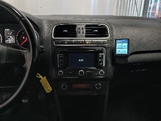 Volkswagen Polo Polo V (6R) Hatchback 1.2 TDI 12V BlueMotion (CFWA(Euro 5)) [55kW]  (1=
0-2009/05-2014) picture 17