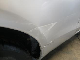 Toyota Yaris Yaris II (P9) Hatchback 1.3 16V VVT-i (2SZFE) [64kW]  (08-2005/11-2010=
) picture 21