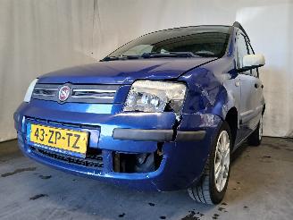 damaged passenger cars Fiat Panda Panda (169) Hatchback 1.2 Fire (188.A.4000) [44kW]  (09-2003/12-2009) 2008/4