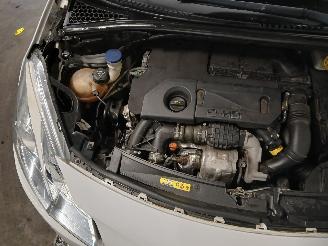 Citroën C3 C3 (SC) Hatchback 5-drs 1.6 HDi 92 (DV6DTED(9HP)) [68kW]  (11-2009/09-=
2016) picture 30