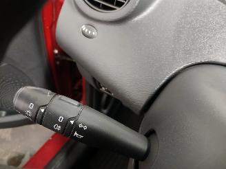 Renault Twingo Twingo II (CN) Hatchback 3-drs 1.2 16V (D4F-772(D4F-J7)) [56kW]  (03-2=
007/09-2014) picture 14