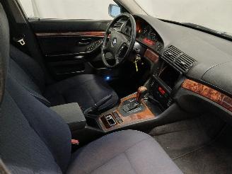 BMW 5-serie 5 serie (E39) Sedan 523i 24V (M52-B25(256S4)) [125kW]  (09-1995/08-200=
0) picture 9