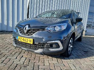 Schadeauto Renault Captur Captur (2R) SUV 0.9 Energy TCE 12V (H4B-408(H4B-B4)) [66kW]  (06-2013/=
=2E..) 2018/3