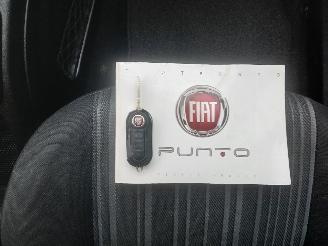 Fiat Punto Grande Punto (199) Hatchback 1.3 JTD Multijet 16V VGT (199.B.4000(Euro=
 5)) [62kW]  (04-2010/...) picture 17