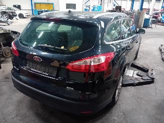 Ford Focus Focus 3 Wagon Combi 1.0 Ti-VCT EcoBoost 12V 125 (M1DA(Euro 5)) [92kW] =
 (02-2012/05-2018) picture 3