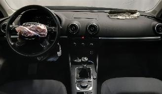 Audi A3 A3 Sportback (8VA/8VF) Hatchback 5-drs 1.2 TFSI 16V (CJZA(Euro 5)) [77=
kW]  (05-2013/03-2020) picture 14