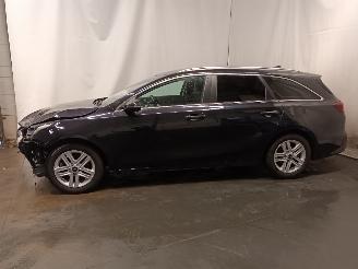 Kia Cee d Ceed Sportswagon (CDF) Combi 5-drs 1.0i T-GDi 12V (G3LC) [88kW]  (05-2=
018/...) picture 5