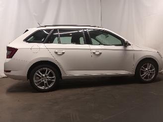 Skoda Fabia Fabia III Combi (NJ5) Combi 5-drs 1.0 TSI 12V (DKLD) [70kW]  (08-2014/=
12-2022) picture 7