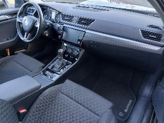 Skoda Superb Superb (3V3) Liftback 1.8 TSI 16V (CJSA) [132kW]  (03-2015/06-2024) picture 8