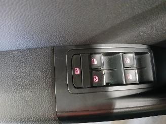 Seat Ateca Ateca (5FPX) SUV 1.0 TSI 12V (CHZJ) [85kW]  (05-2016/...) picture 12