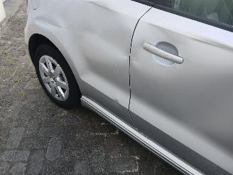 Volkswagen Polo Polo V (6R) Hatchback 1.2 TDI 12V BlueMotion (CFWA(Euro 5)) [55kW]  (1=
0-2009/05-2014) picture 22