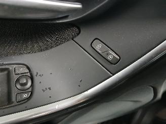 Volvo V-60 V60 I (FW/GW) Combi 1.6 T3 16V (B4164T3(Euro 5)) [110kW]  (09-2010/12-=
2015) picture 14