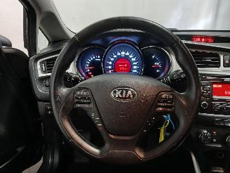 Kia Cee d Cee'd Sportswagon (JDC5) Combi 1.6 GDI 16V (G4FD) [99kW]  (09-2012/12-=
2018) picture 19