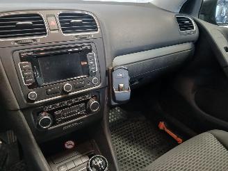 Volkswagen Golf Golf VI (5K1) Hatchback 1.6 TDI 16V (CAYC(Euro 5)) [77kW]  (02-2009/11=
-2012) picture 18